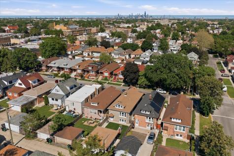 2240 Highland Avenue Berwyn IL 60402