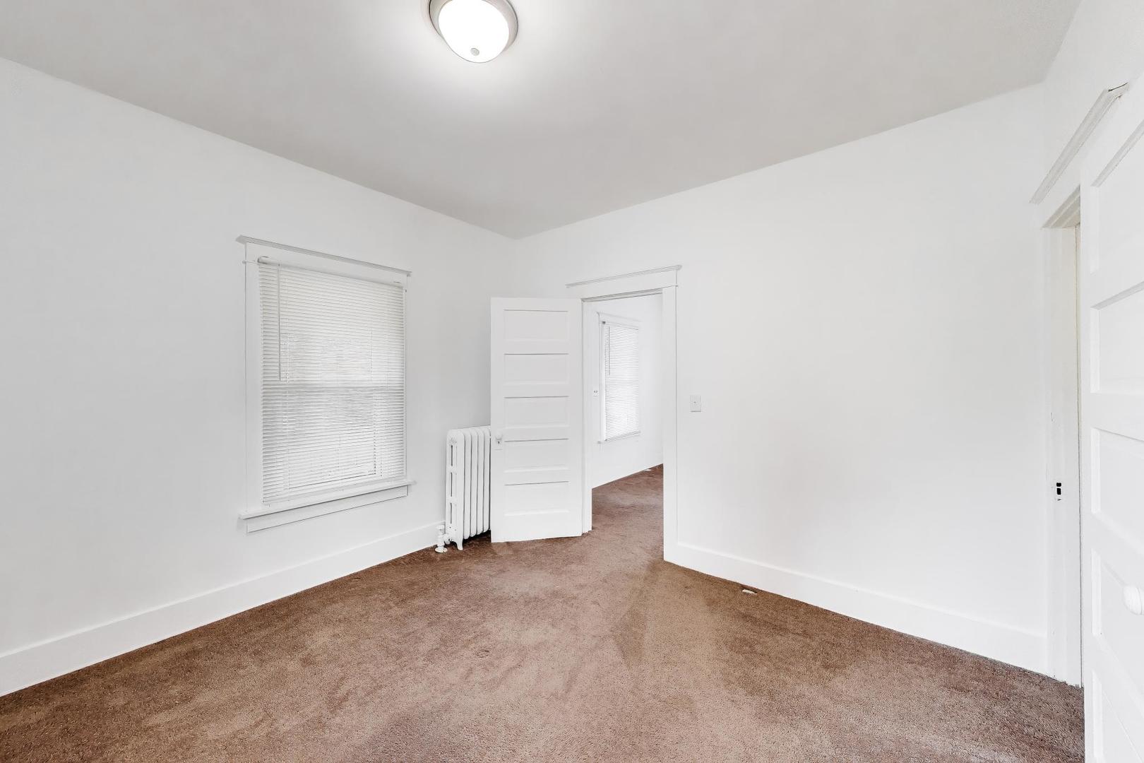 534 North May Street Aurora IL 60506