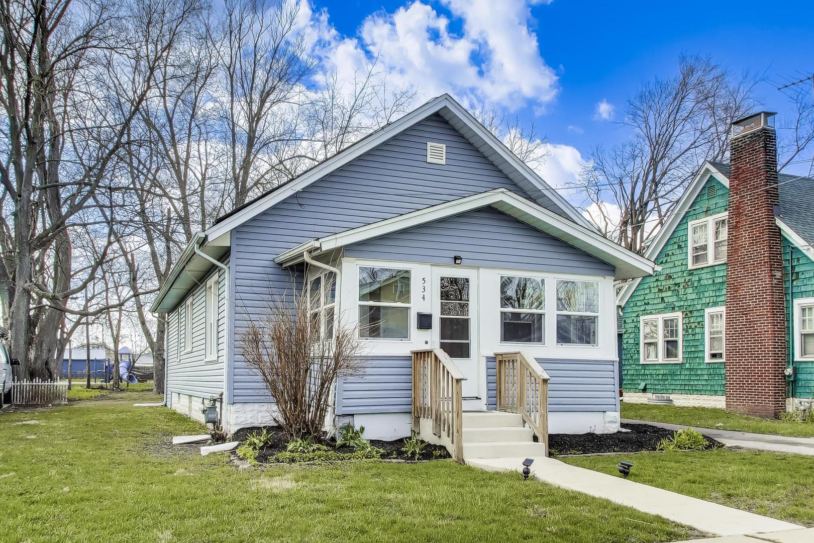 534 North May Street Aurora IL 60506