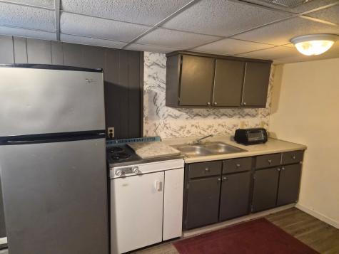 810 Camlin Avenue Rockford IL 61103