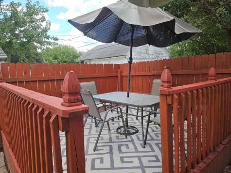 810 Camlin Avenue Rockford IL 61103