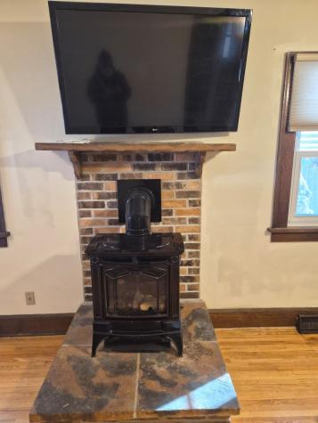810 Camlin Avenue Rockford IL 61103