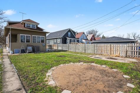 11315 South Stewart Avenue Chicago IL 60628