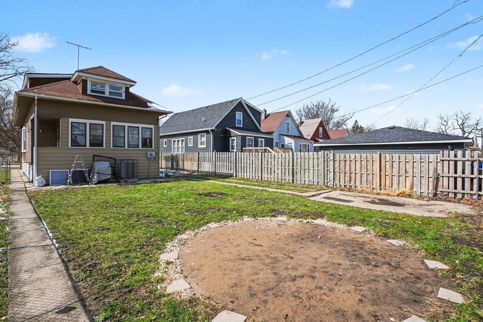 11315 South Stewart Avenue Chicago IL 60628