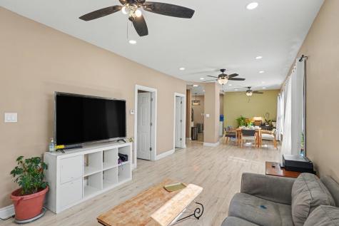 11315 South Stewart Avenue Chicago IL 60628
