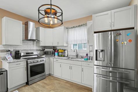 11315 South Stewart Avenue Chicago IL 60628