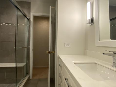 660 Versailles Circle Elk Grove Village IL 60007