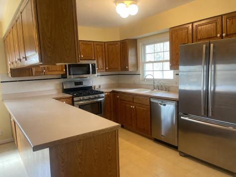 660 Versailles Circle Elk Grove Village IL 60007