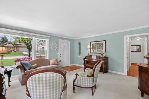 367 N La Londe Avenue Lombard IL 60148