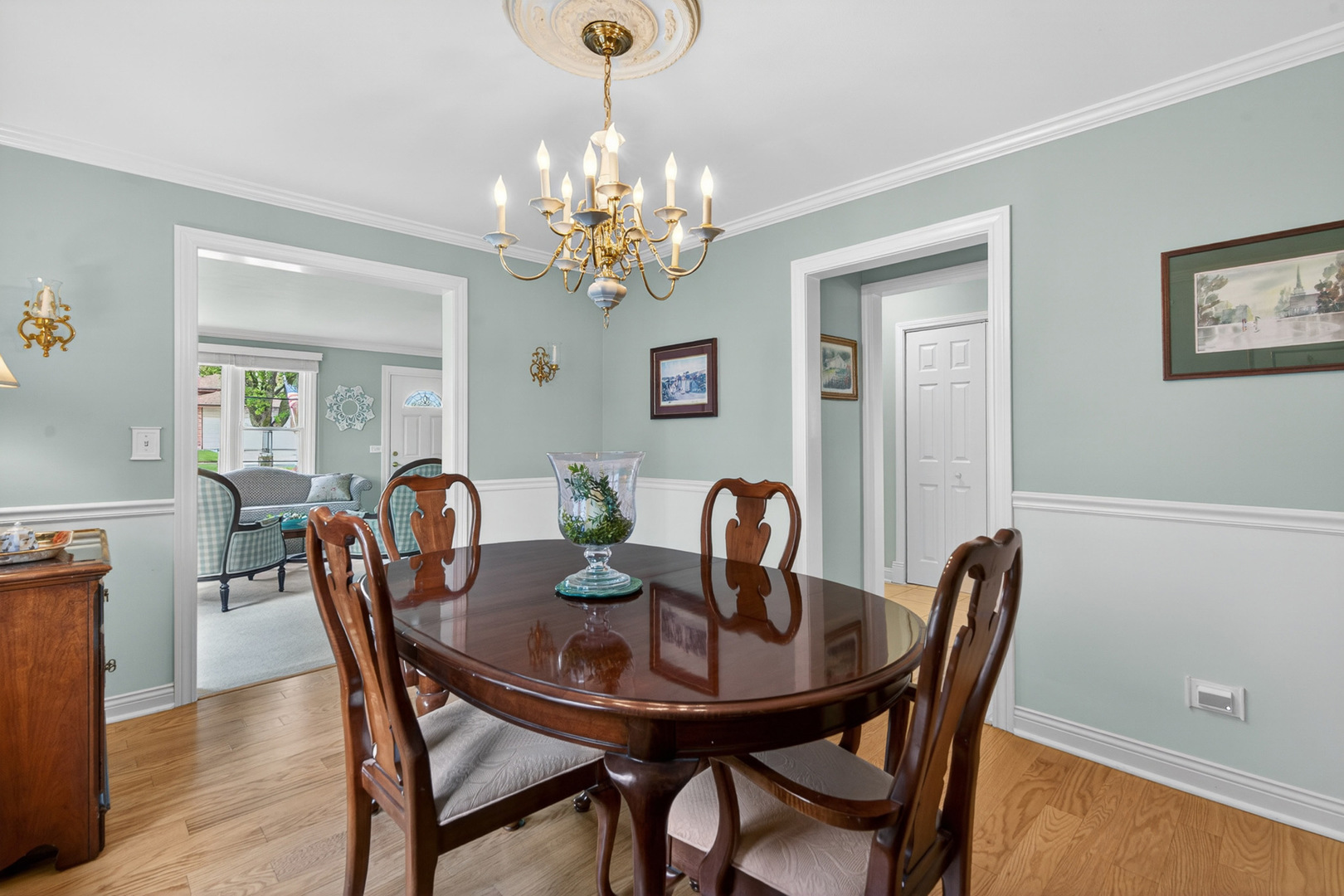 367 N La Londe Avenue Lombard IL 60148
