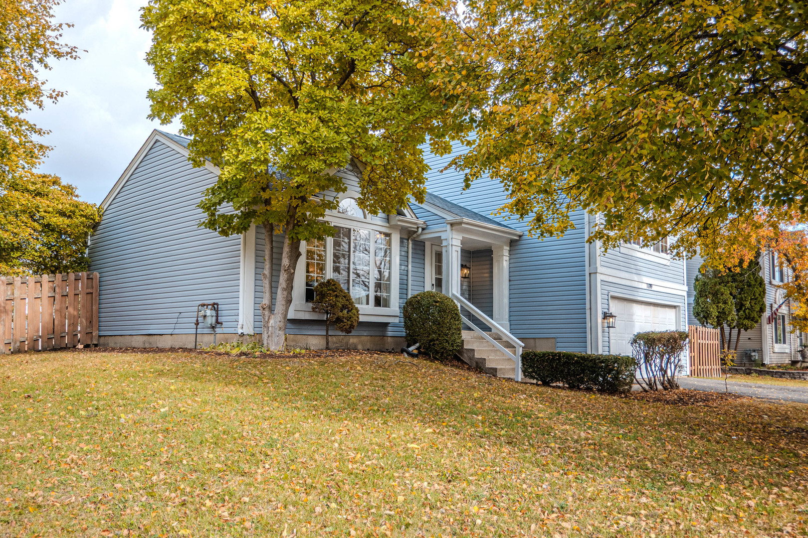 1199 North Pin Oak Trail Aurora IL 60506