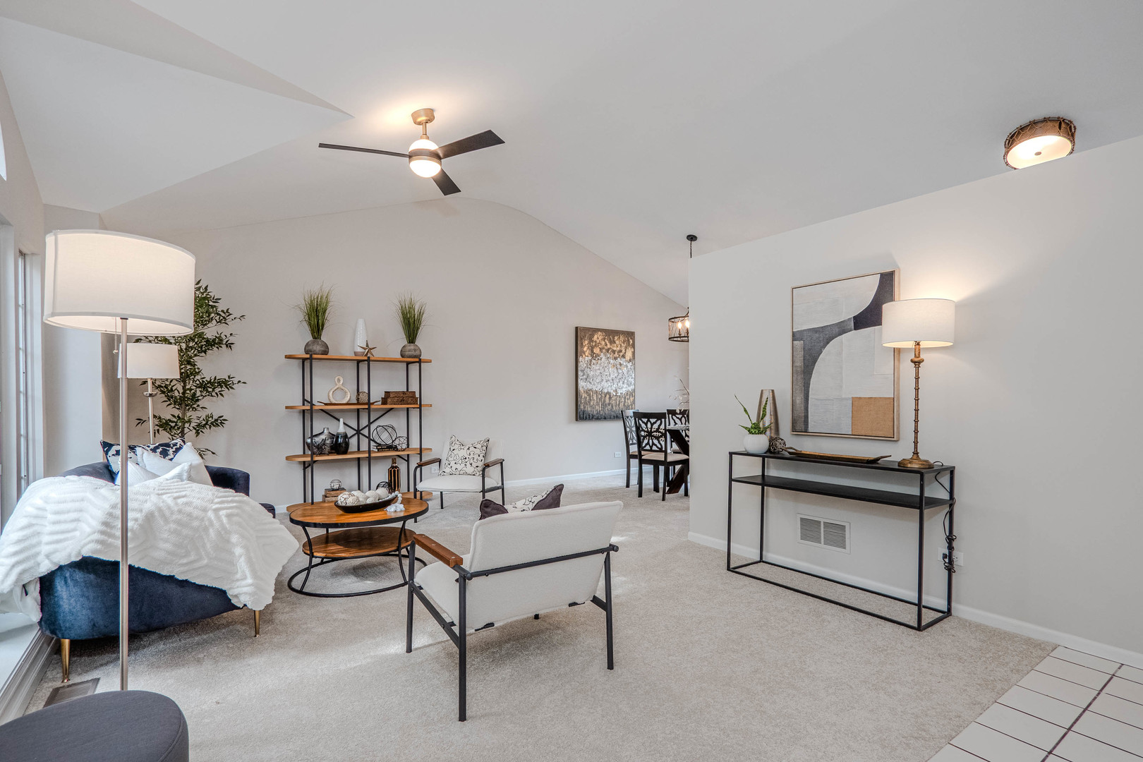 1199 North Pin Oak Trail Aurora IL 60506