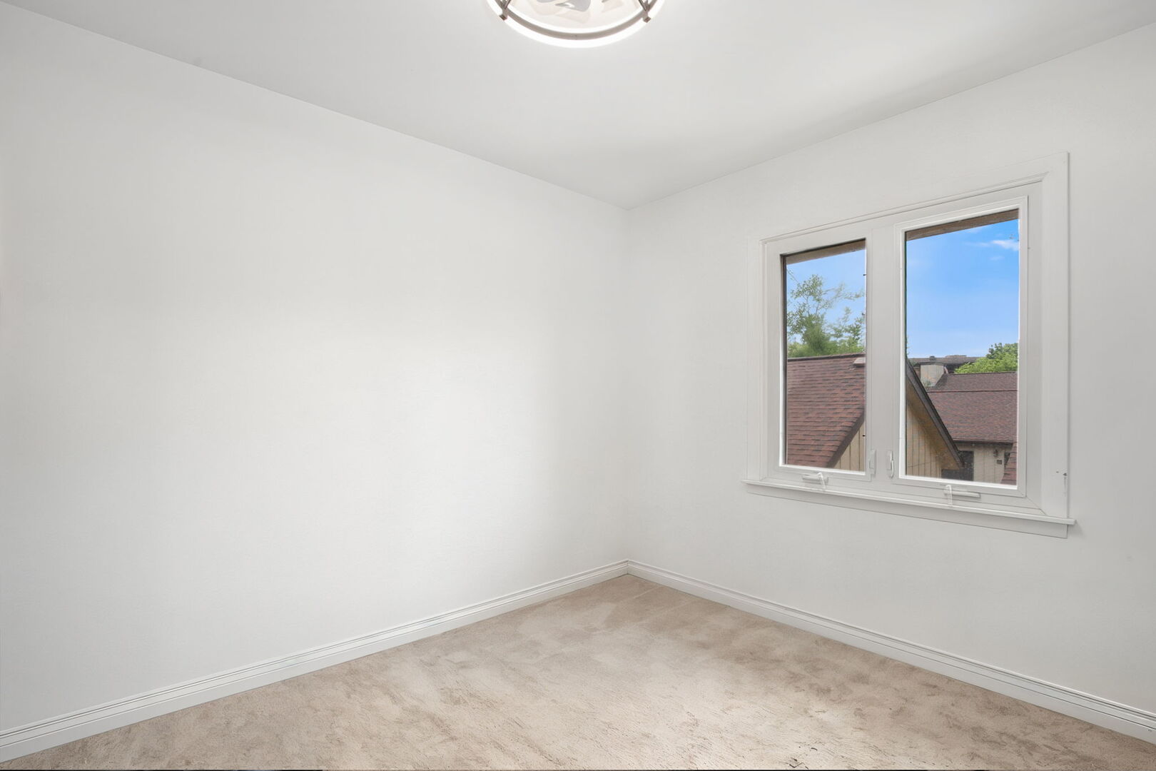 21 Kyle Court Willowbrook IL 60527