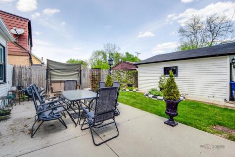 1009 Westmoreland Avenue Waukegan IL 60085