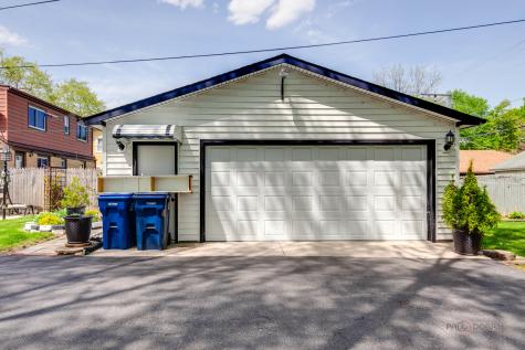 1009 Westmoreland Avenue Waukegan IL 60085