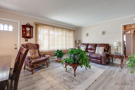 1009 Westmoreland Avenue Waukegan IL 60085