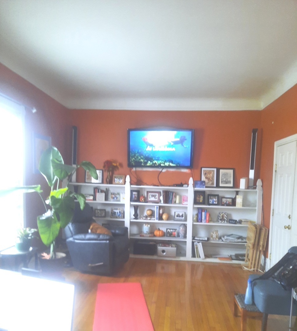 2665 East 77th Street Chicago IL 60649