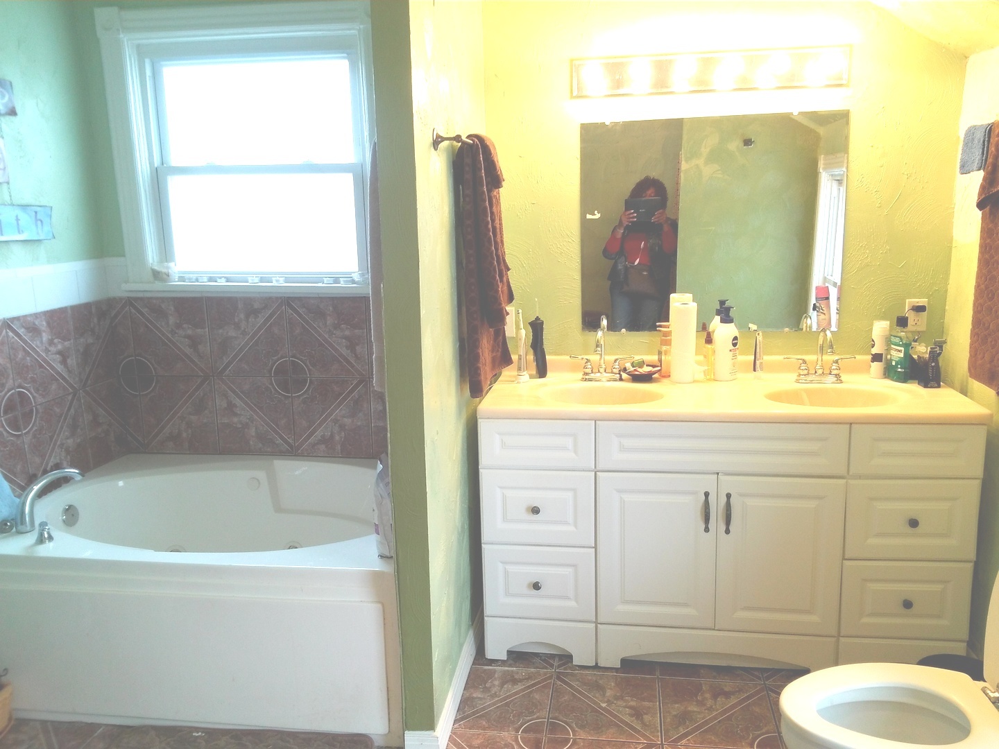 2665 East 77th Street Chicago IL 60649
