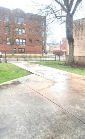 2665 East 77th Street Chicago IL 60649