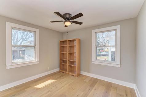 904 Caton Avenue Joliet IL 60435