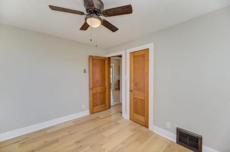 904 Caton Avenue Joliet IL 60435