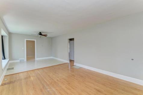 904 Caton Avenue Joliet IL 60435