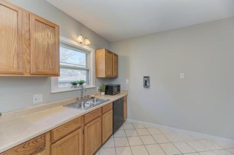 904 Caton Avenue Joliet IL 60435