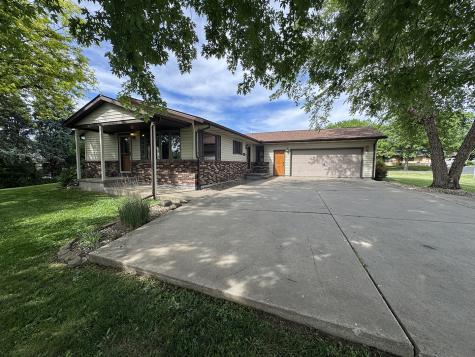 945 Sunset Drive Milledgeville IL 61051