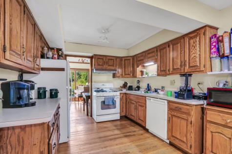 3947 Blackstone Avenue Gurnee IL 60031