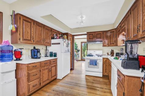 3947 Blackstone Avenue Gurnee IL 60031