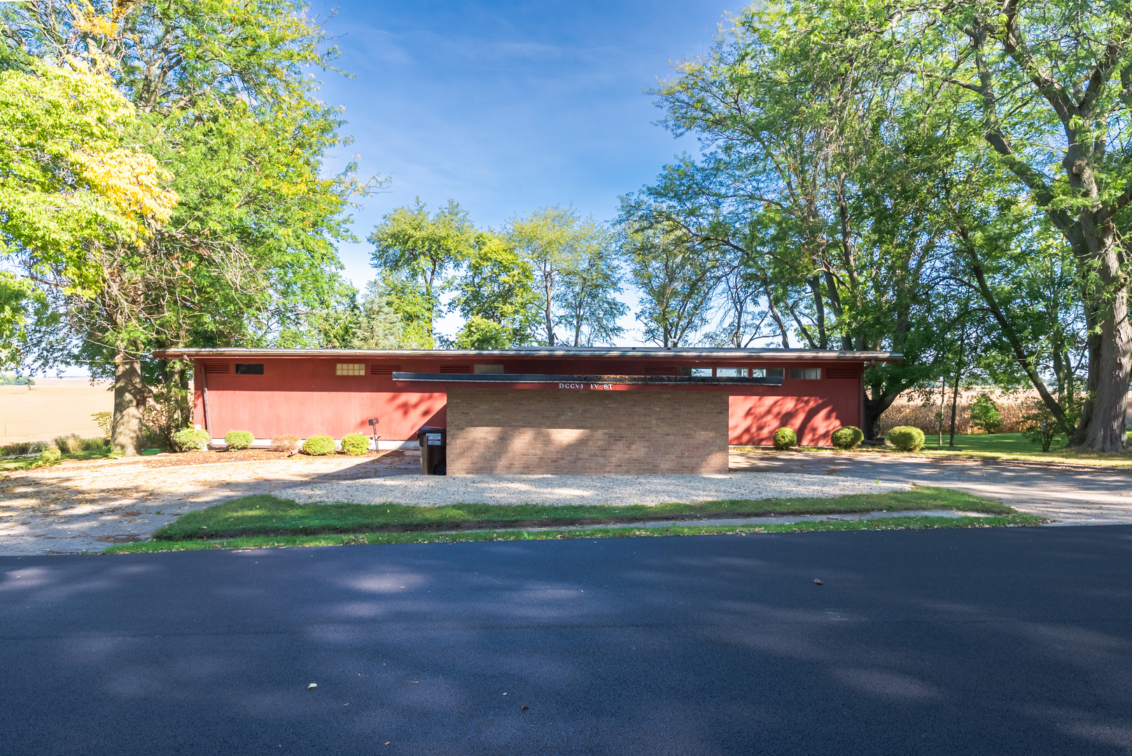 706 North 4th Street Ashton IL 61006