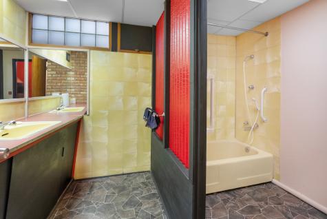 706 North 4th Street Ashton IL 61006