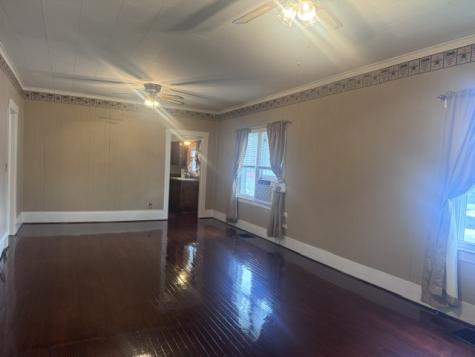 511 Lawrence Street Benton IL 62812