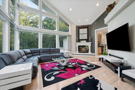 925 North River Road Algonquin IL 60102