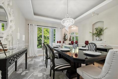 925 North River Road Algonquin IL 60102