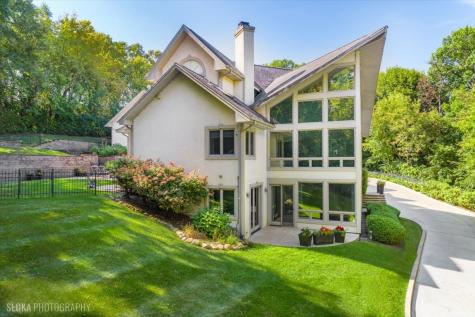 925 North River Road Algonquin IL 60102