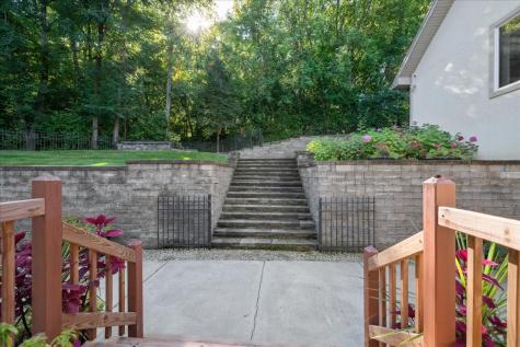 925 North River Road Algonquin IL 60102