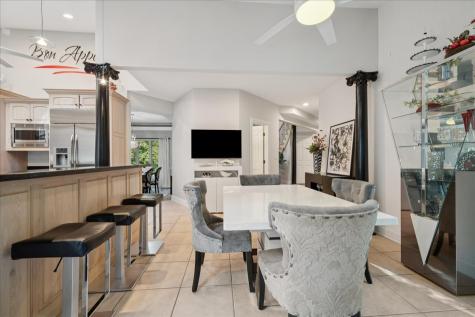 925 North River Road Algonquin IL 60102