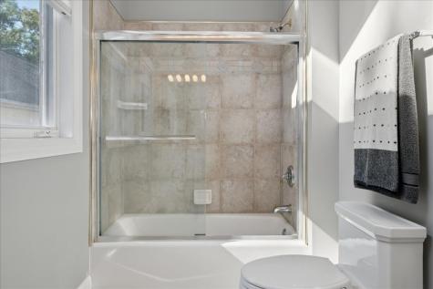 925 North River Road Algonquin IL 60102