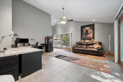 925 North River Road Algonquin IL 60102