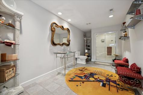 925 North River Road Algonquin IL 60102