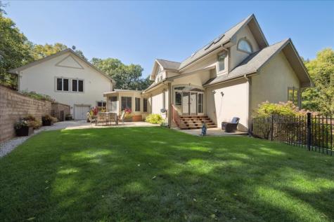 925 North River Road Algonquin IL 60102