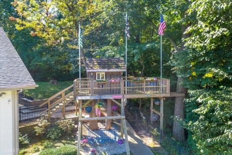 925 North River Road Algonquin IL 60102