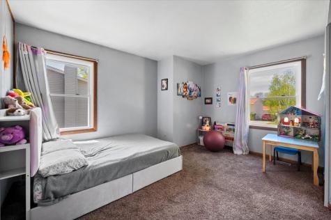 535 Garnett Avenue Winthrop Harbor IL 60096