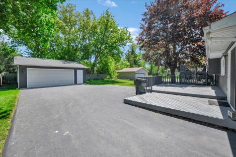 535 Garnett Avenue Winthrop Harbor IL 60096