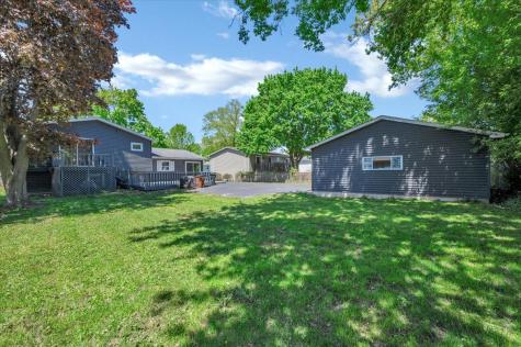 535 Garnett Avenue Winthrop Harbor IL 60096