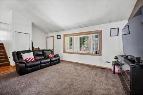 535 Garnett Avenue Winthrop Harbor IL 60096
