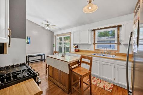 535 Garnett Avenue Winthrop Harbor IL 60096