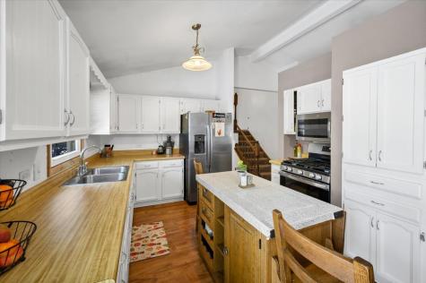 535 Garnett Avenue Winthrop Harbor IL 60096