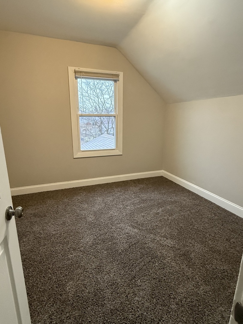 137 North East Avenue Aurora IL 60505
